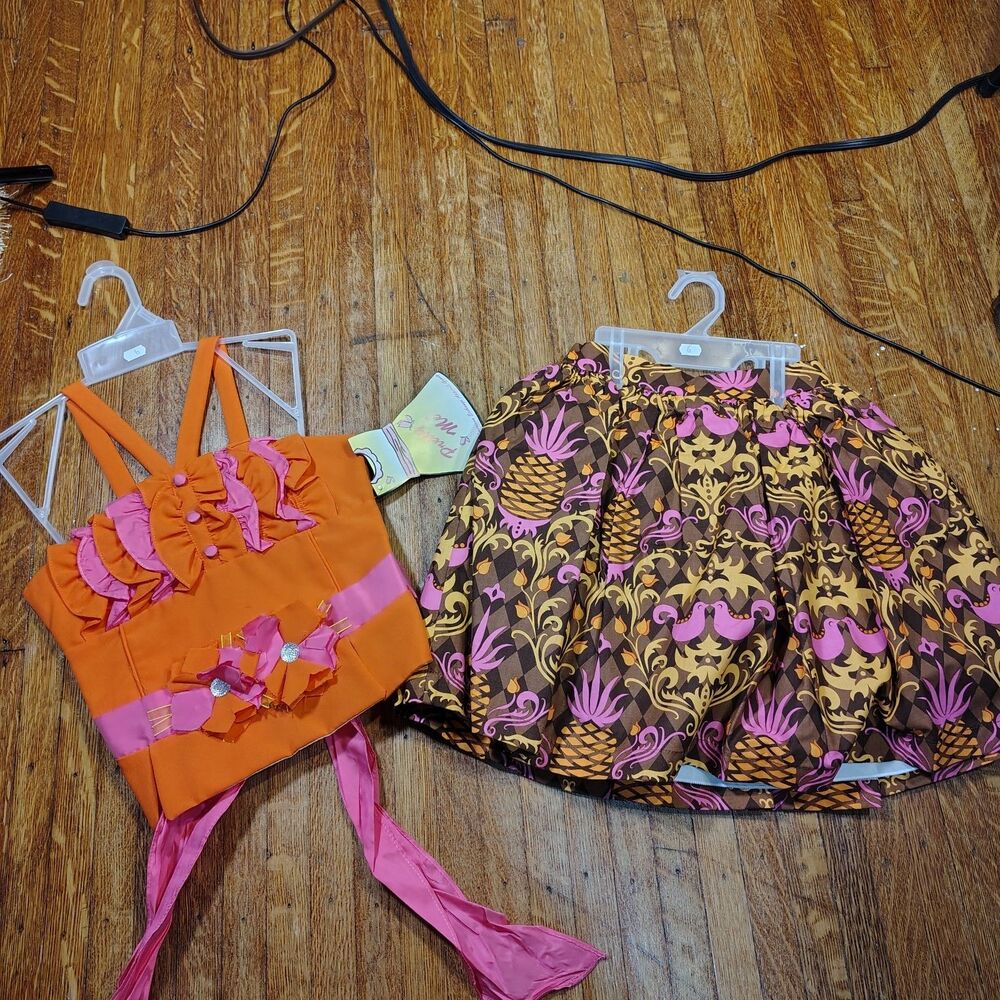 VTG Girls Pretty Me 2pc Skirt + Tank Top Outfit